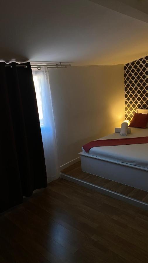 Auberge de jeunesse Brandao House à Caparica Extérieur photo