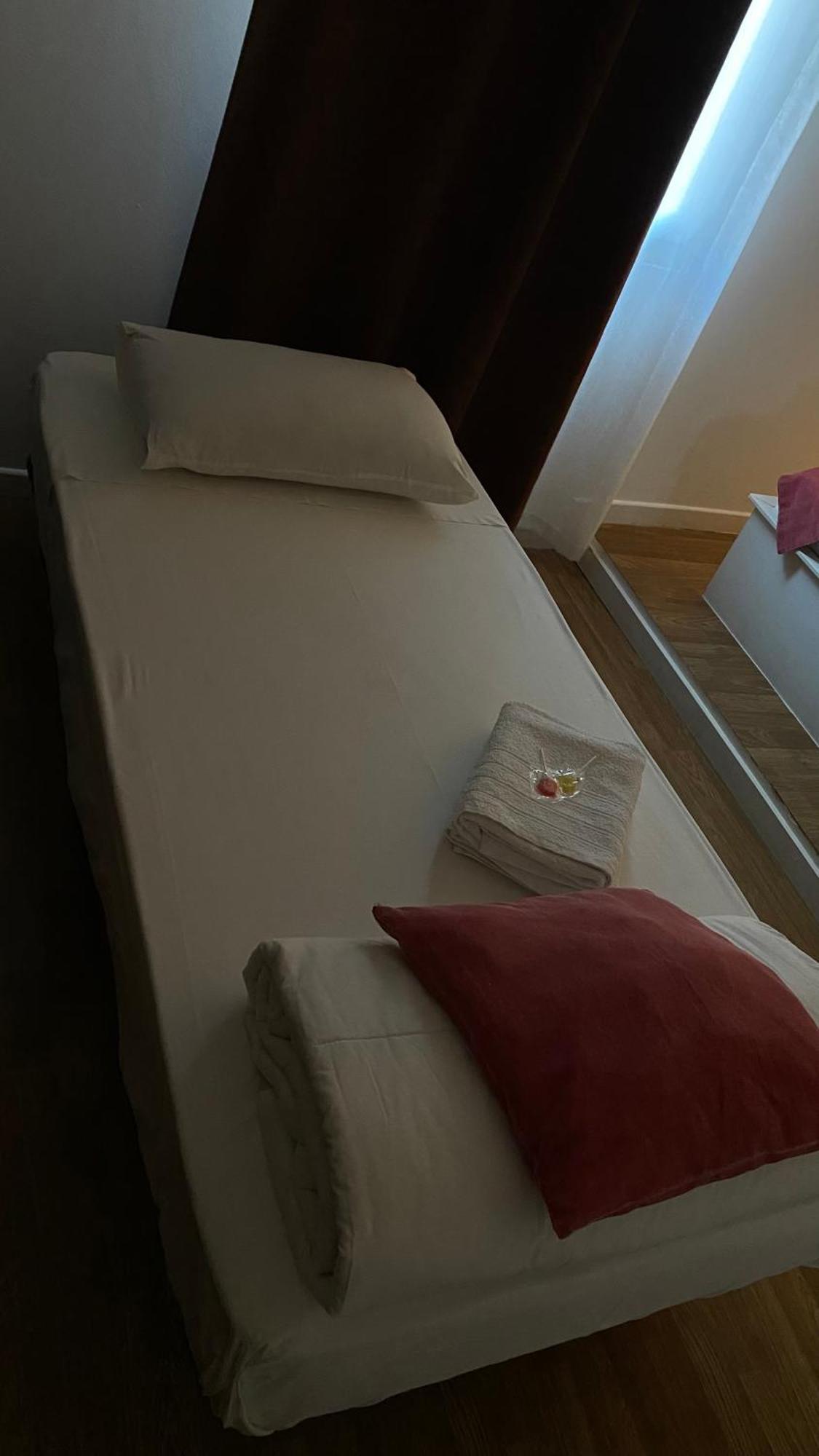 Auberge de jeunesse Brandao House à Caparica Extérieur photo