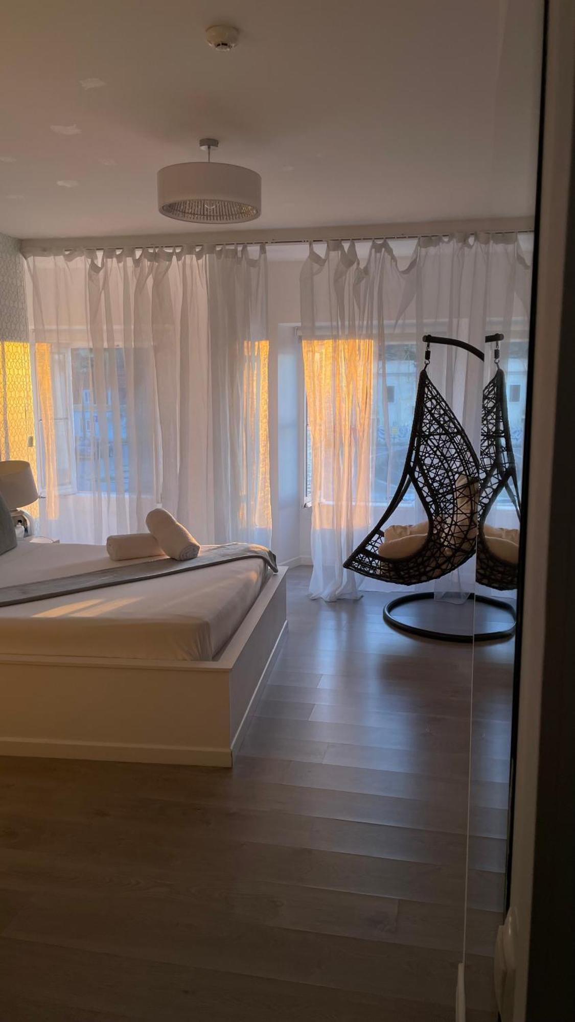 Auberge de jeunesse Brandao House à Caparica Extérieur photo